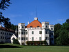 Schloß Possenhofen am Starnberger See.